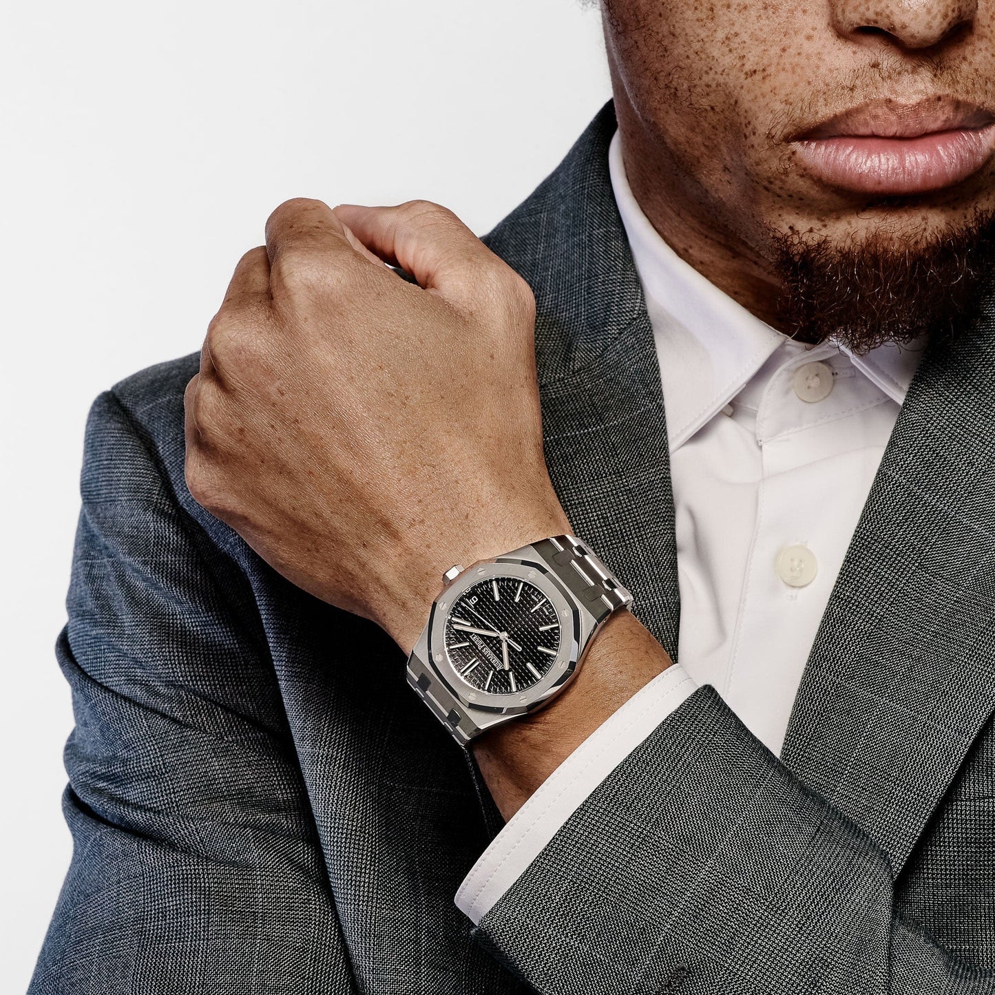 Audemars Piguet Royal Oak 3285 V3 – Super Clone Suisse 15510ST.OO.1320ST.07 Acier inoxydable Cadran noir (2025) 