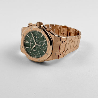 Audemars Piguet Royal Oak Super Clone 26240OR.OO.1320OR.04 Chronographe « 50e anniversaire » Or rose Cadran vert kaki (2022) Mouvement suisse 3285