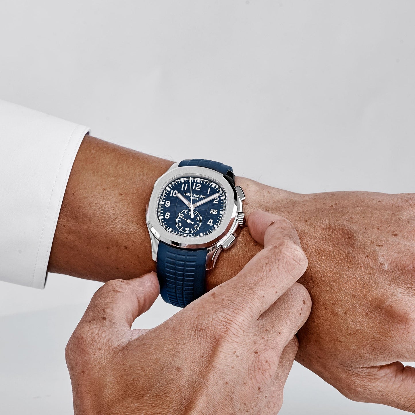 Patek Philippe Aquanaut 3285 V3 – Super Clone Suisse 5968G-001 Or Blanc Cadran Bleu (2025)