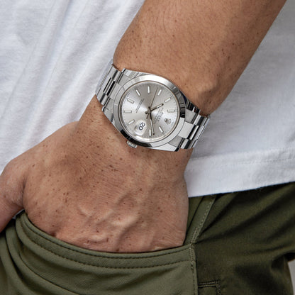 Rolex Datejust 41 126300 Acier inoxydable Cadran argenté Oyster (2025)