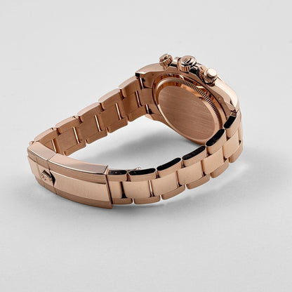 Rolex Daytona 126505 Or rose Cadran noir brillant (2024)