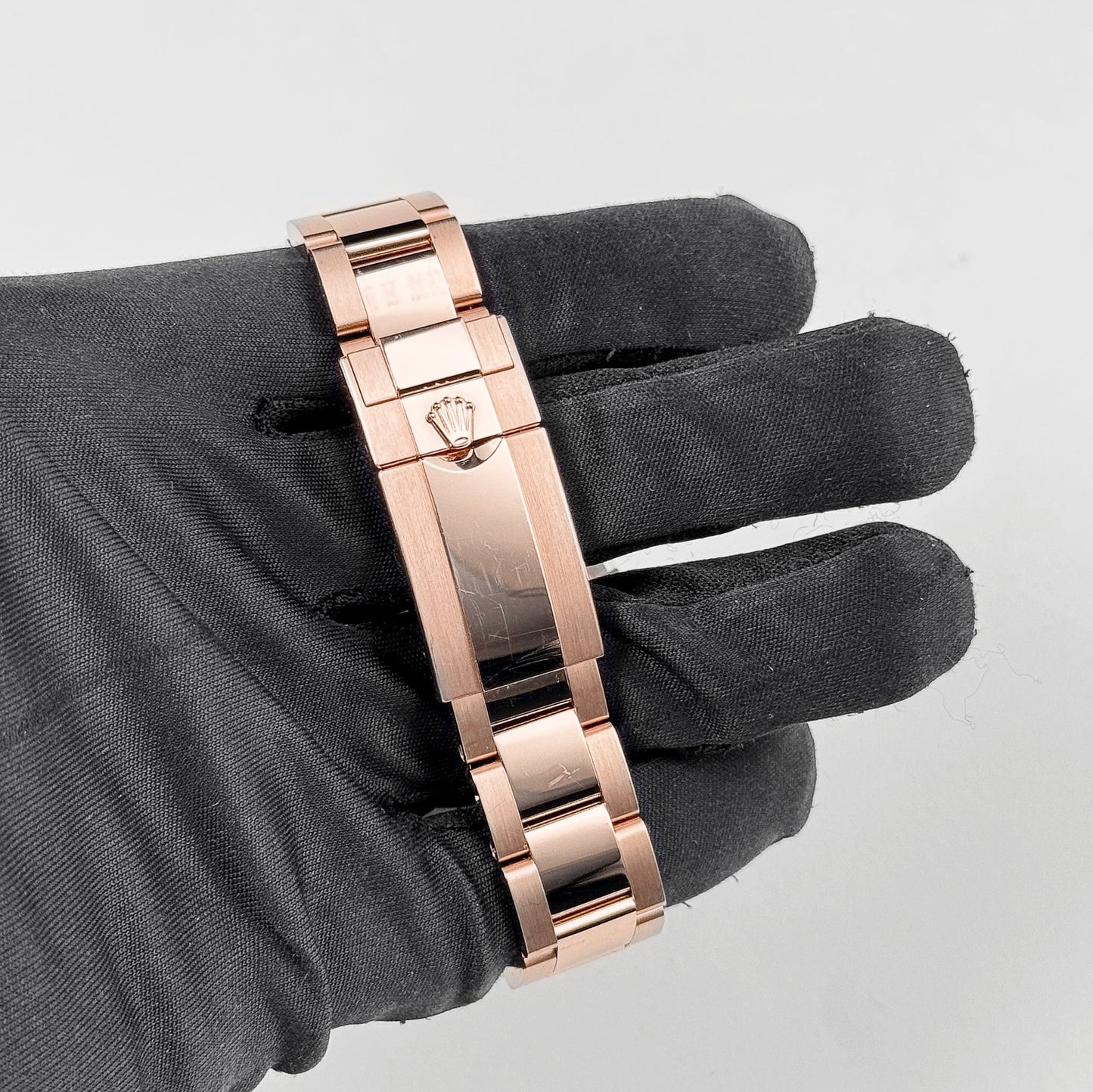 Rolex Daytona 126505 Or rose Cadran noir brillant (2024)