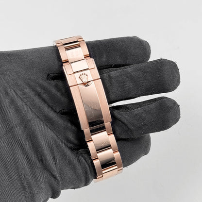 Rolex Daytona 126505 Or rose Cadran noir brillant (2024)