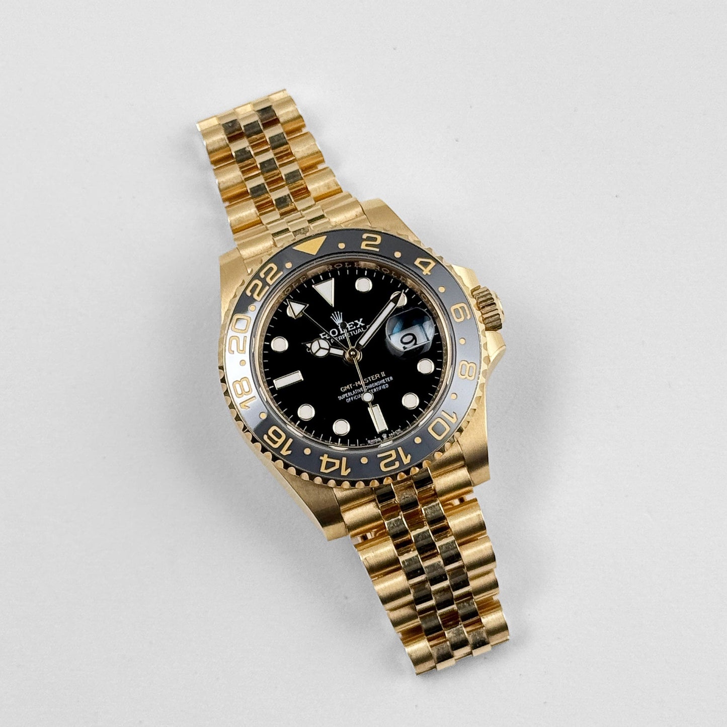 Rolex GMT-Master II 3285 V3 – Super Clone Suisse 126718GRNR Or Jaune Cadran Noir Jubilee (2023)