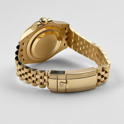 Rolex GMT-Master II 3285 V3 – Super Clone Suisse 126718GRNR Or Jaune Cadran Noir Jubilee (2023)